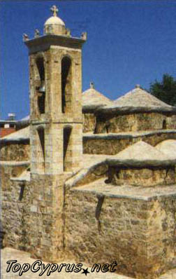 Каменная церковь Айя-Параскеви в Героскипу