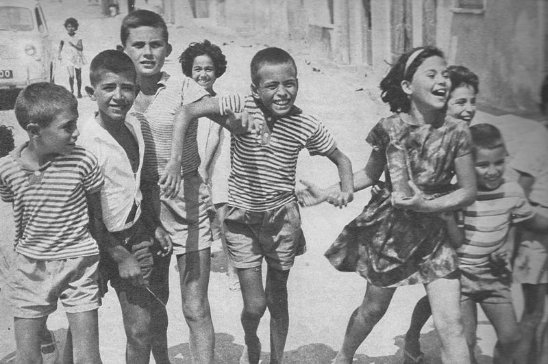 Греческие и турецкие киприоты вместе — эта будущее Кипра. Греческие и турецкие киприоты вместе — эта будущее Кипра