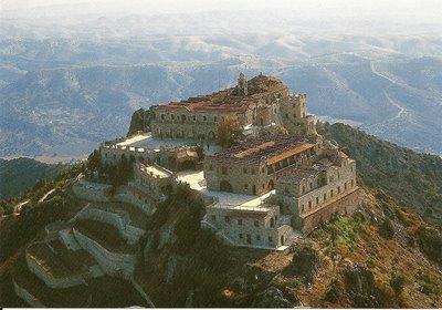 Монастырь Ставровуни (Stavrovouni)