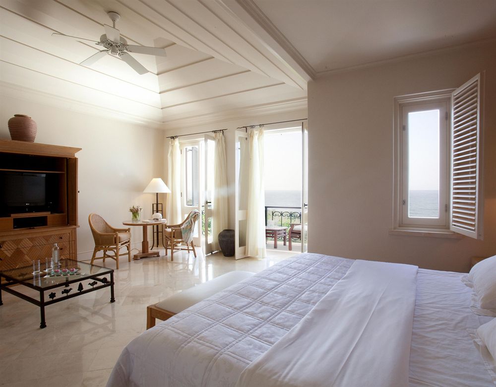 Anassa Hotel 5 Кипр пляж